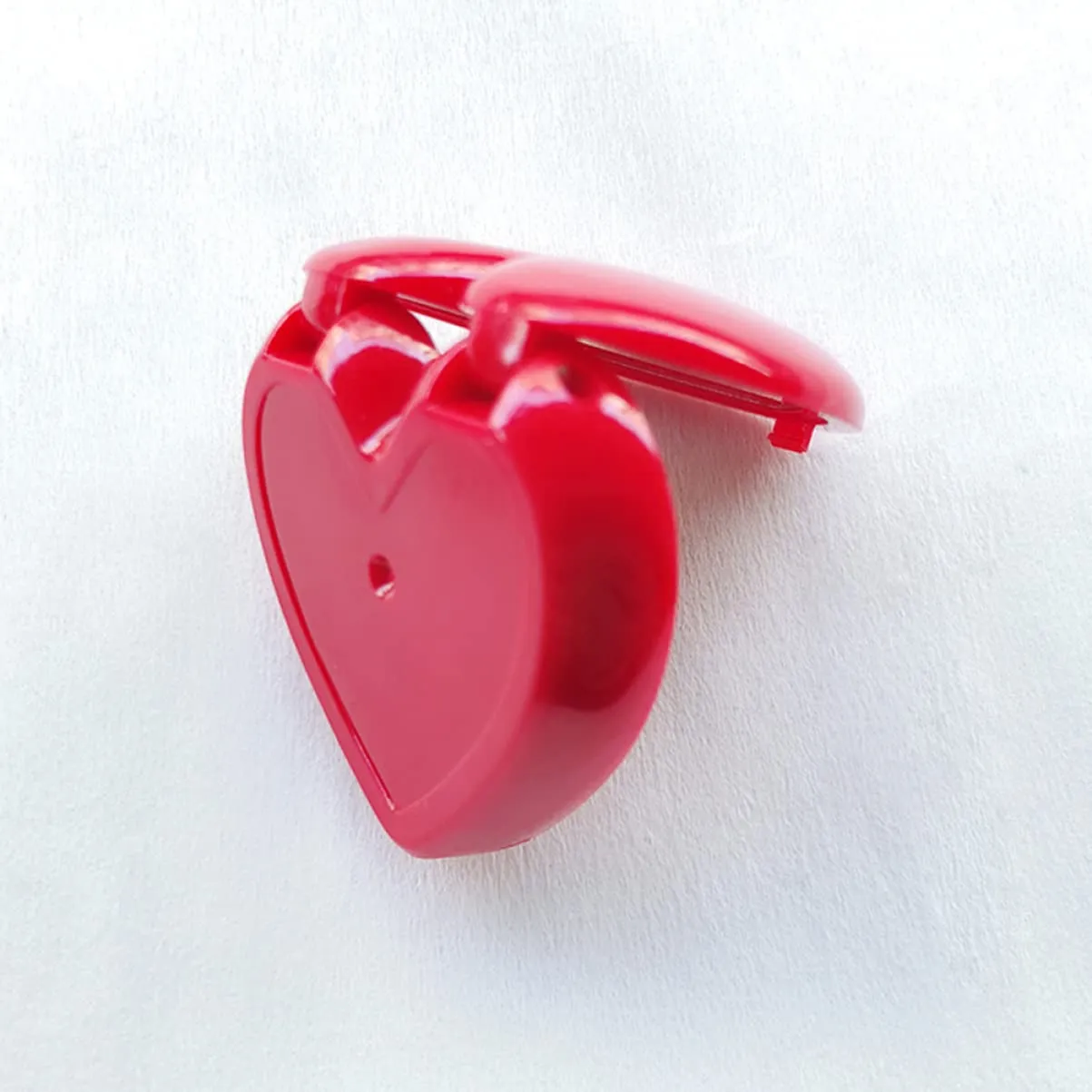 3sets Empty Bottles Heart Shape Travel Containers for Creams Refillable Beauty Storage 4pcs*3