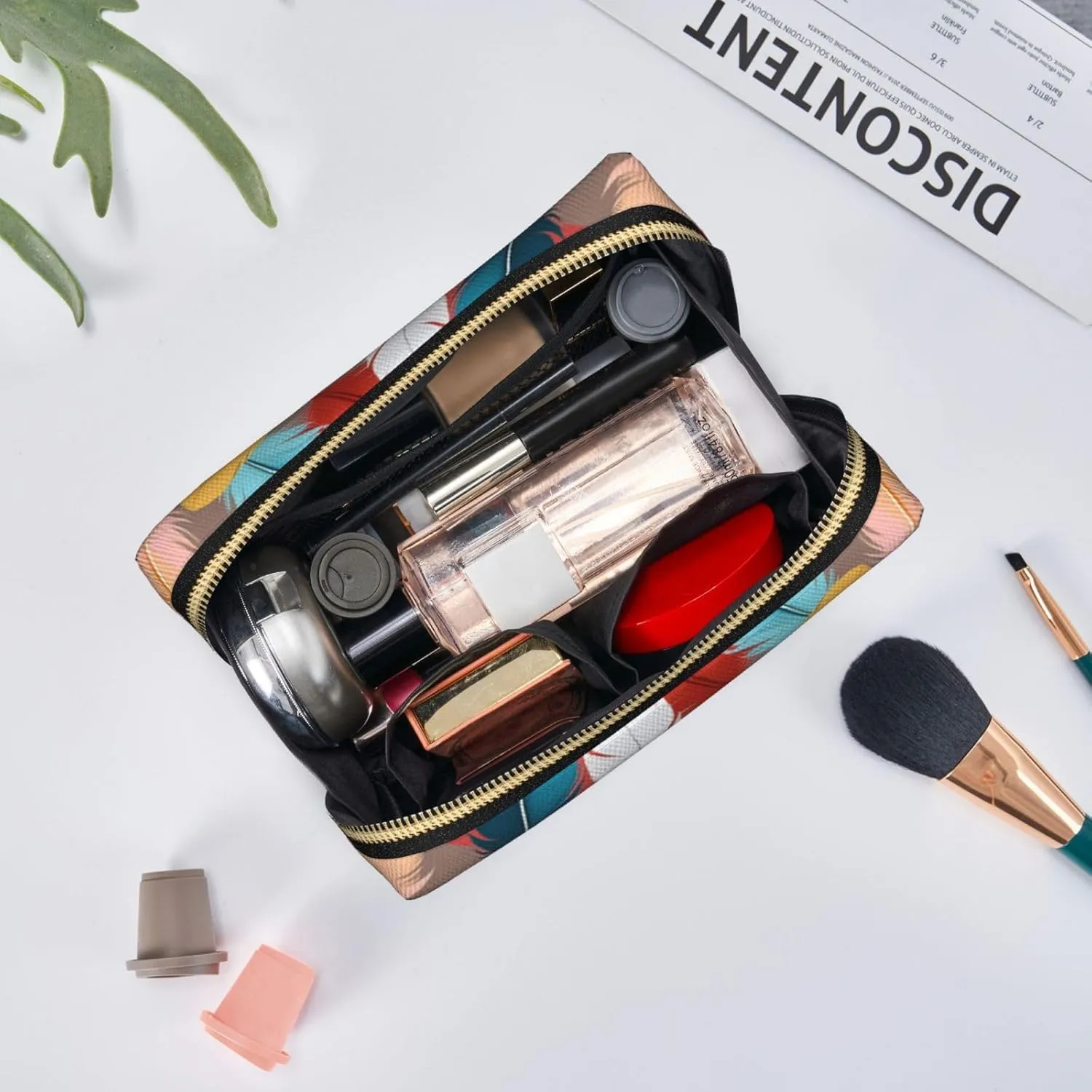 Abstract Feathers Printed Small Makeup Bag,Travel Cosmetic Bag Purse with Zipper,Water-resistant Makeup Organizer Bag for Women