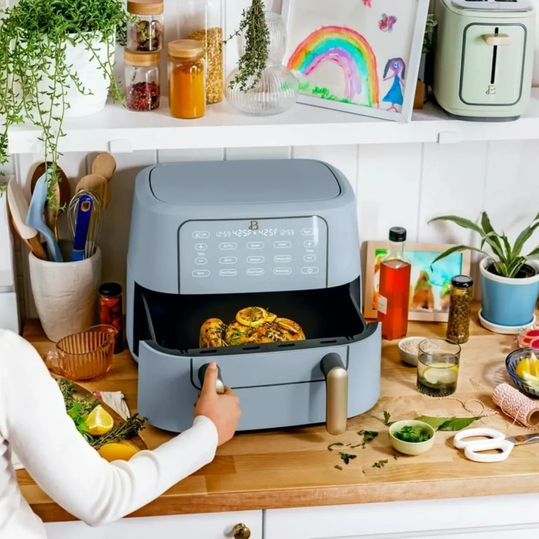 Beautiful 9-Quart TriZone Air Fryer by Drew Barrymore – Dual Cooking Zones, 1700W, Touch-Activated Display, Non-Stick, Dishwasher Safe (Cornflower Blue)