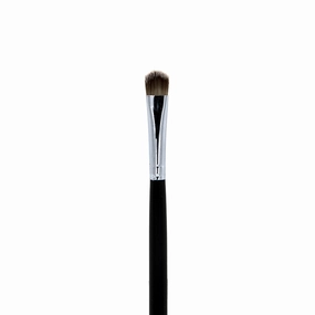 C421 Mini Concealer Brush