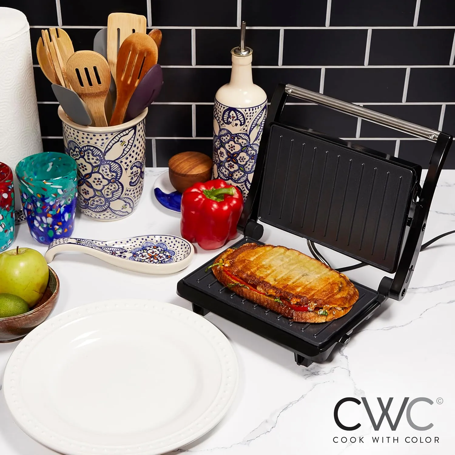 COOK WITH COLOR Panini Maker: 2-Slice Press Grill, 760W Power, Non-Stick Plates, Cool Touch Handle, Compact Design, Fast Cooking - Ideal for Delicious Paninis, Black