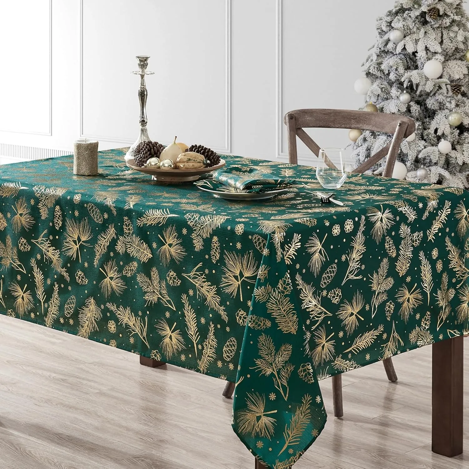 Elrene Home Fashions Pine Leaf Metallic Foil Printed Fabric Holiday/Christmas Rectangle Dining Tablecloth, 60"x84"
