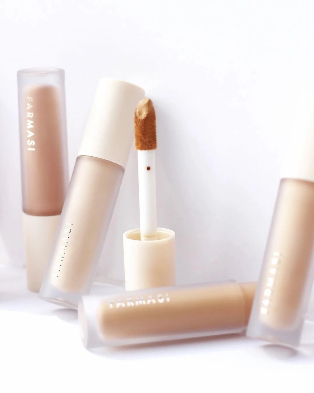 FARMASi Vfx Pro Liquid Concealer Makeup, All-in-one Full Coverage, Highly Pigmented Concealer for All Skin Type, Hide Shadows & Imperfections, Enhance Skin Fullness Concealer, 0,24 Fl Oz, 00 Fair