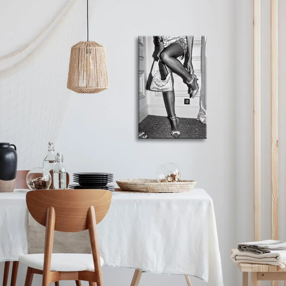High Fashion Poster Trendy Black and White Wall Art Retro Girl Room Decor Luxury Feminist Canvas Prints Beautiful Chic Woman Picture for College Dorm Apartment Batchroom Bedroom Decor 12x16in Unframed