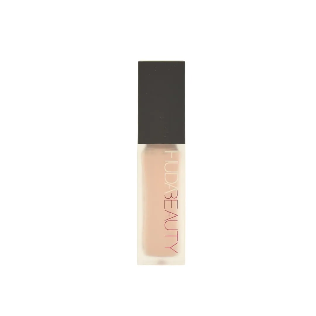 HUDA BEAUTY #FauxFilter Luminous Matte Buildable Coverage Crease Proof Concealer Yogurt Drops 1.5 Beige