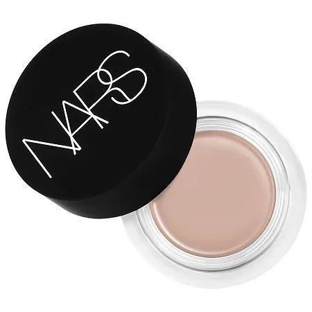 Nars - Soft Matte Complete Concealer - Crème Brulee