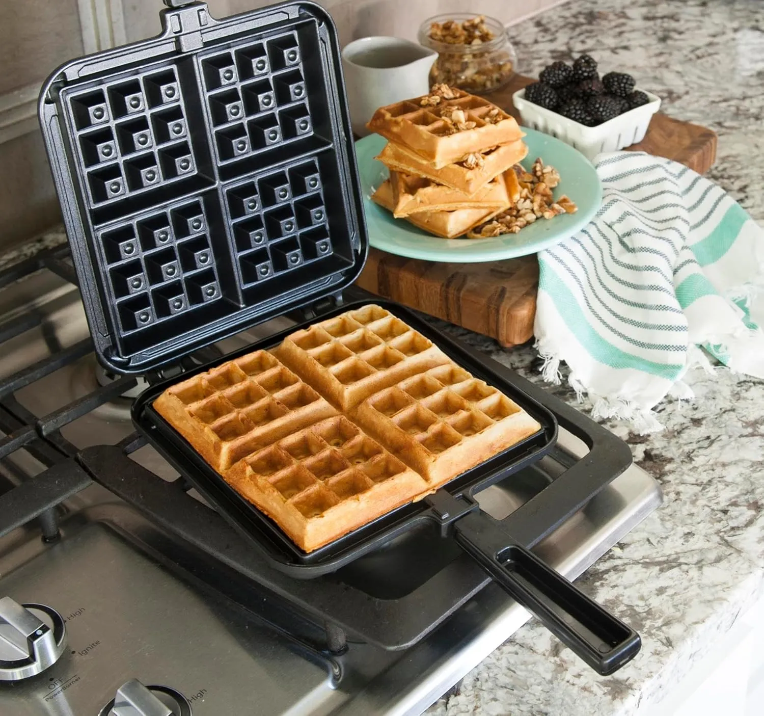 NordicWare 15040 Cast Aluminum Stovetop Belgium Waffle Iron