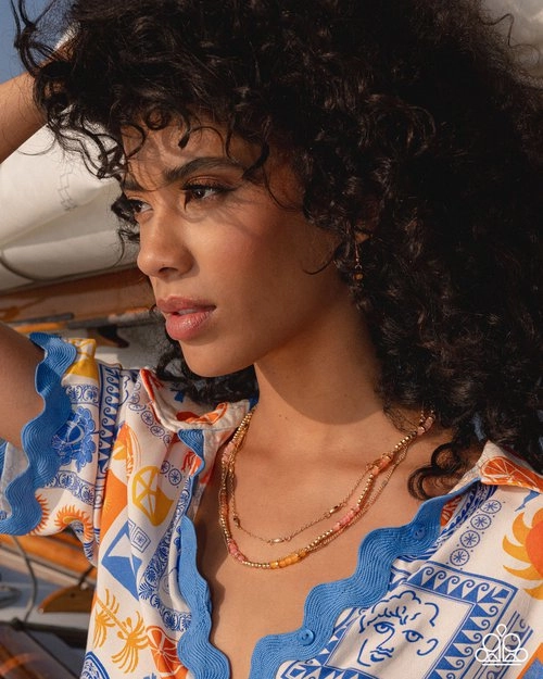 Paparazzi Necklace ~ Daydreaming Decadence