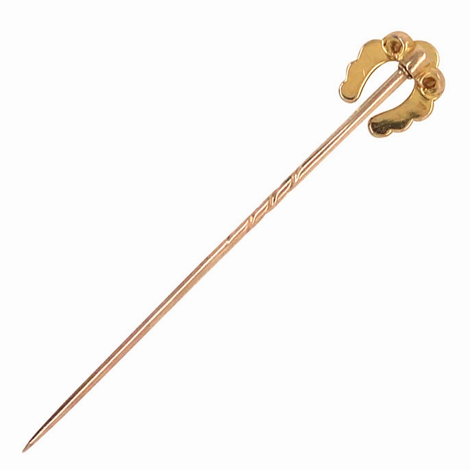 Pearl Horse Shoe Tie Pin