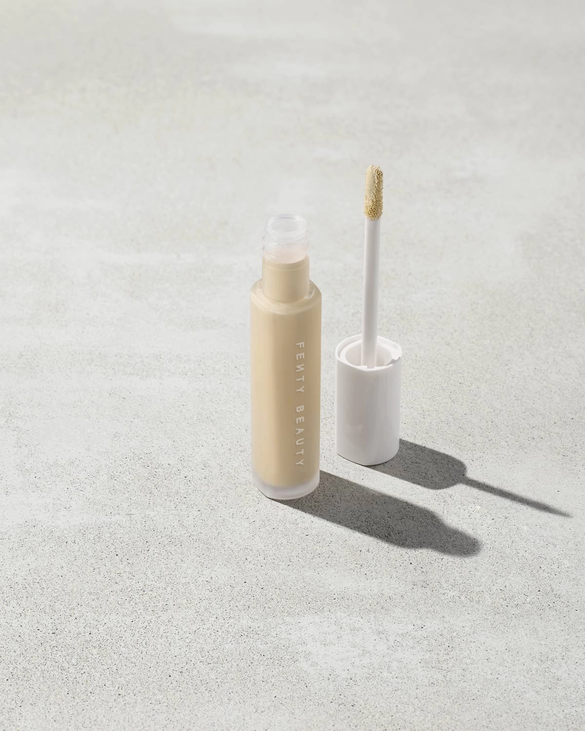 Pro Filt'r Instant Retouch Concealer — #145