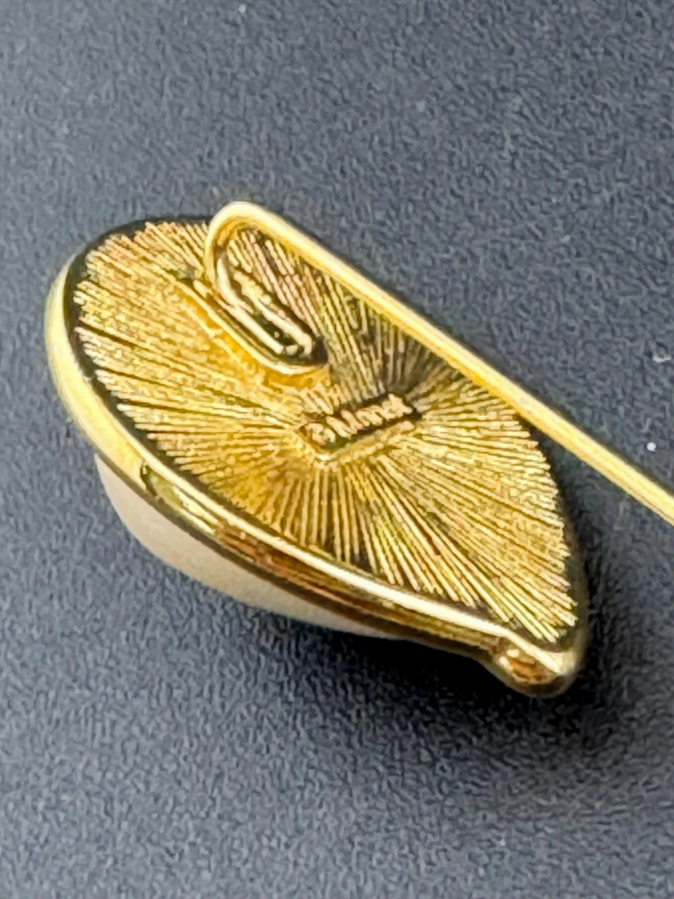 Signed Monet vintage Ladies teardrop faux pearl Stick Pin, lapel brooch