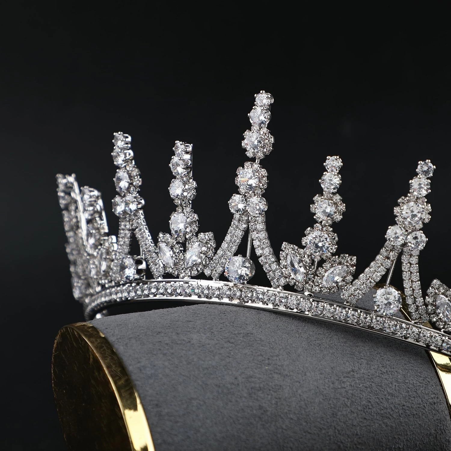 Sparkly Quinceanera Tiaras for Girls Cubic Zirconia Small Sweet 16 Birthday Prom Queen Crown Crystal Bridal Headband Coronas Para 15 Anos Quinceaneras 2024